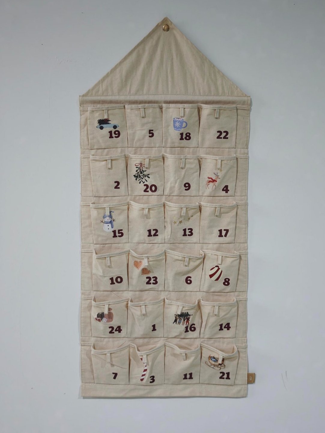 Großer Kalender mit 24 Fächern & süßen Motiven