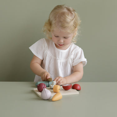 Gemüse aus Holz zum Schneiden / Gemüse für die Spielküche
