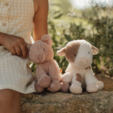 Flauschiges Kuh Plüschtier - Little Farm (17cm)