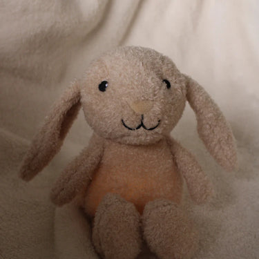 Nachtlicht Kuscheltier Hase Milo - Flow Amsterdam
