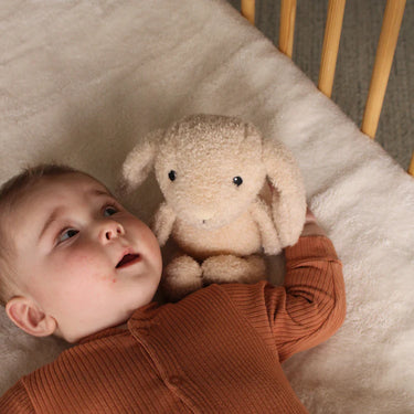 Nachtlicht Kuscheltier Hase Milo - Flow Amsterdam