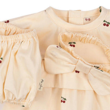 Puppenkleidung, Kleid für Puppen von Konges Sløjd - Cherry