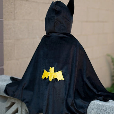 Fledermaus Umhang mit Fledermausohren an der Kapuze / Fledermaus Kostüm Batman