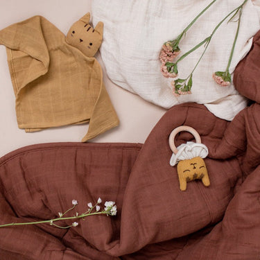 Öko Beißring / Babyspielzeug "Tiger" mustard
