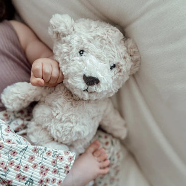 Herzschlag-Kuscheltier Bär "Lou" in Beige mit Schrei-Sensor