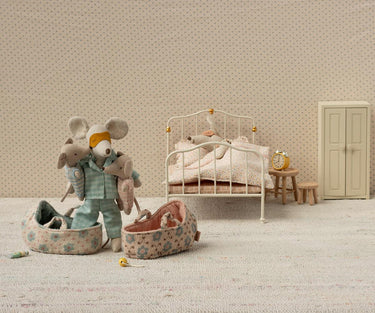 Maileg Baby Maus in Tragekorb - rose