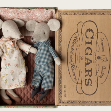 Oma und Opa Maus in der Zigarrenbox - Maileg