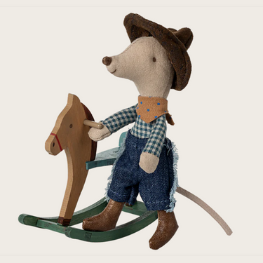 Maileg Cowboy Maus - Bruder Maus auf Schaukelpferd