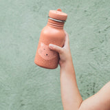 Trixie Flasche 350ml mit Band, leicht zu trinken, perfekt für unterwegs